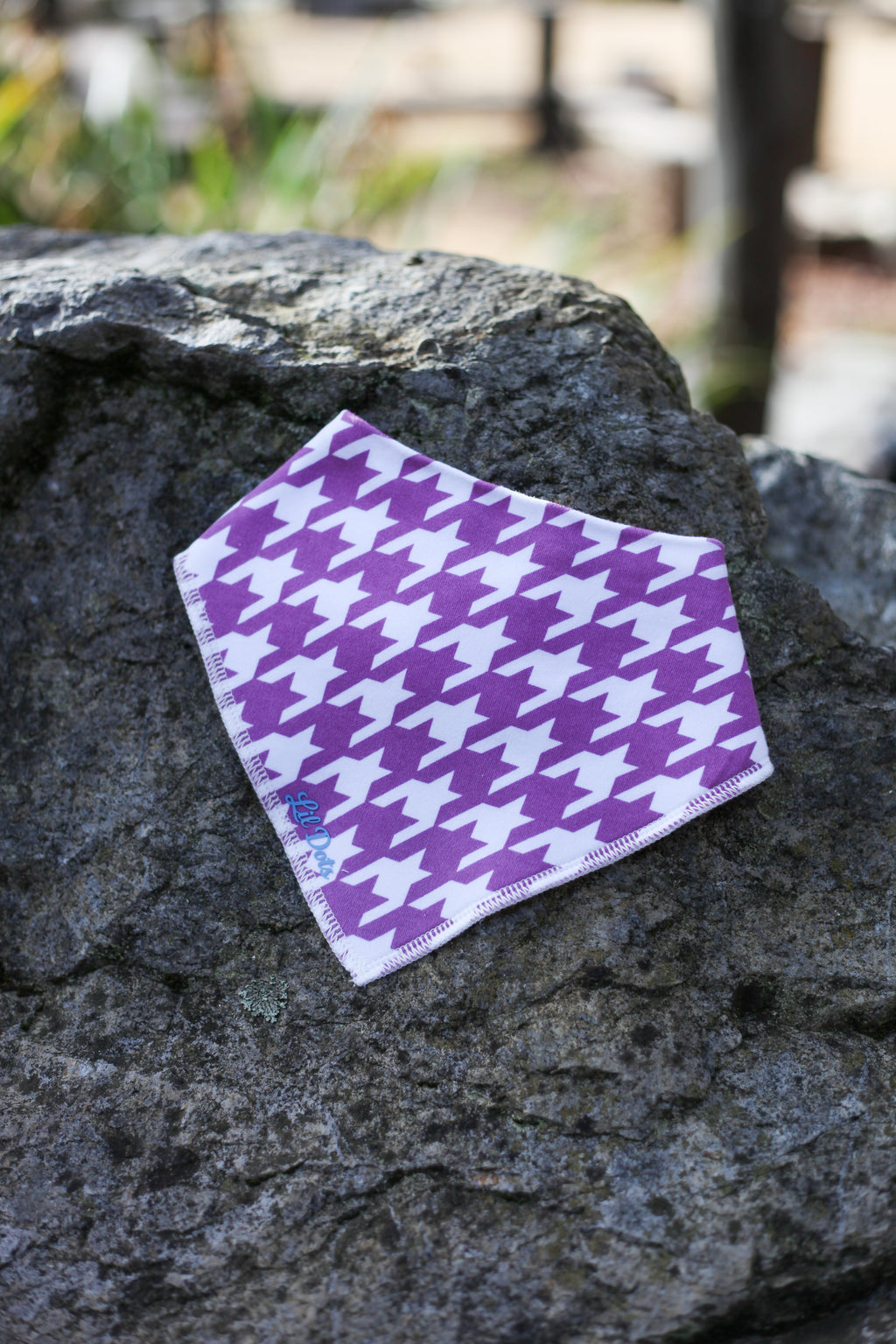 Lil Dots Dribble Bibs - Soft, Stylish & Made for Everyday Messes.