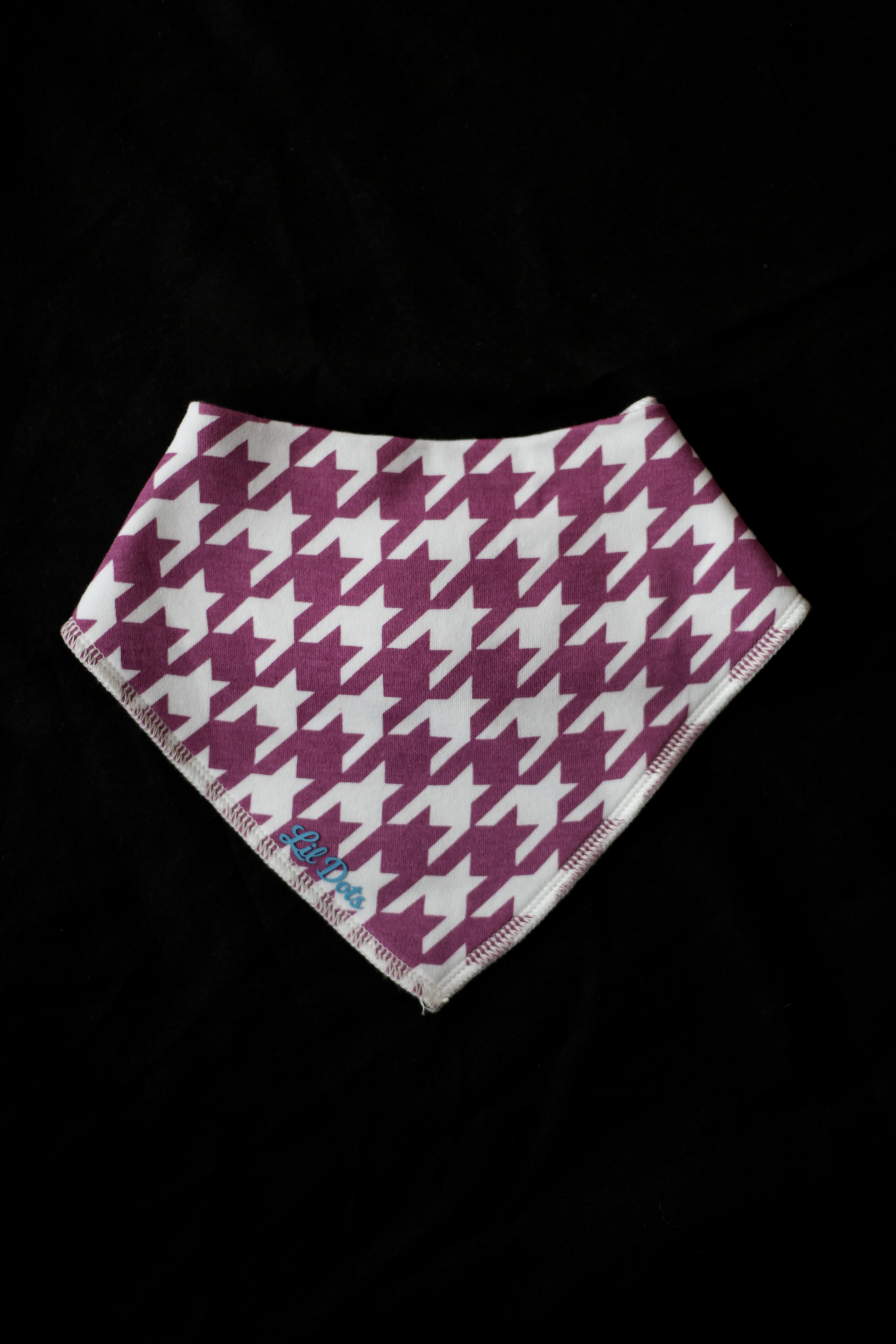 Lil Dots Dribble Bibs - Soft, Stylish & Made for Everyday Messes.