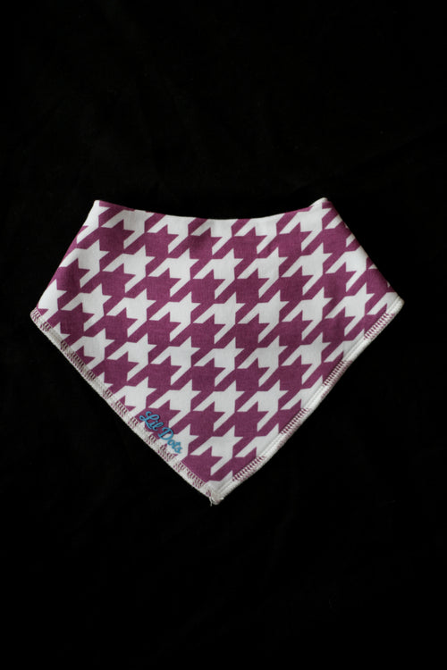 Lil Dots Dribble Bibs - Soft, Stylish & Made for Everyday Messes.