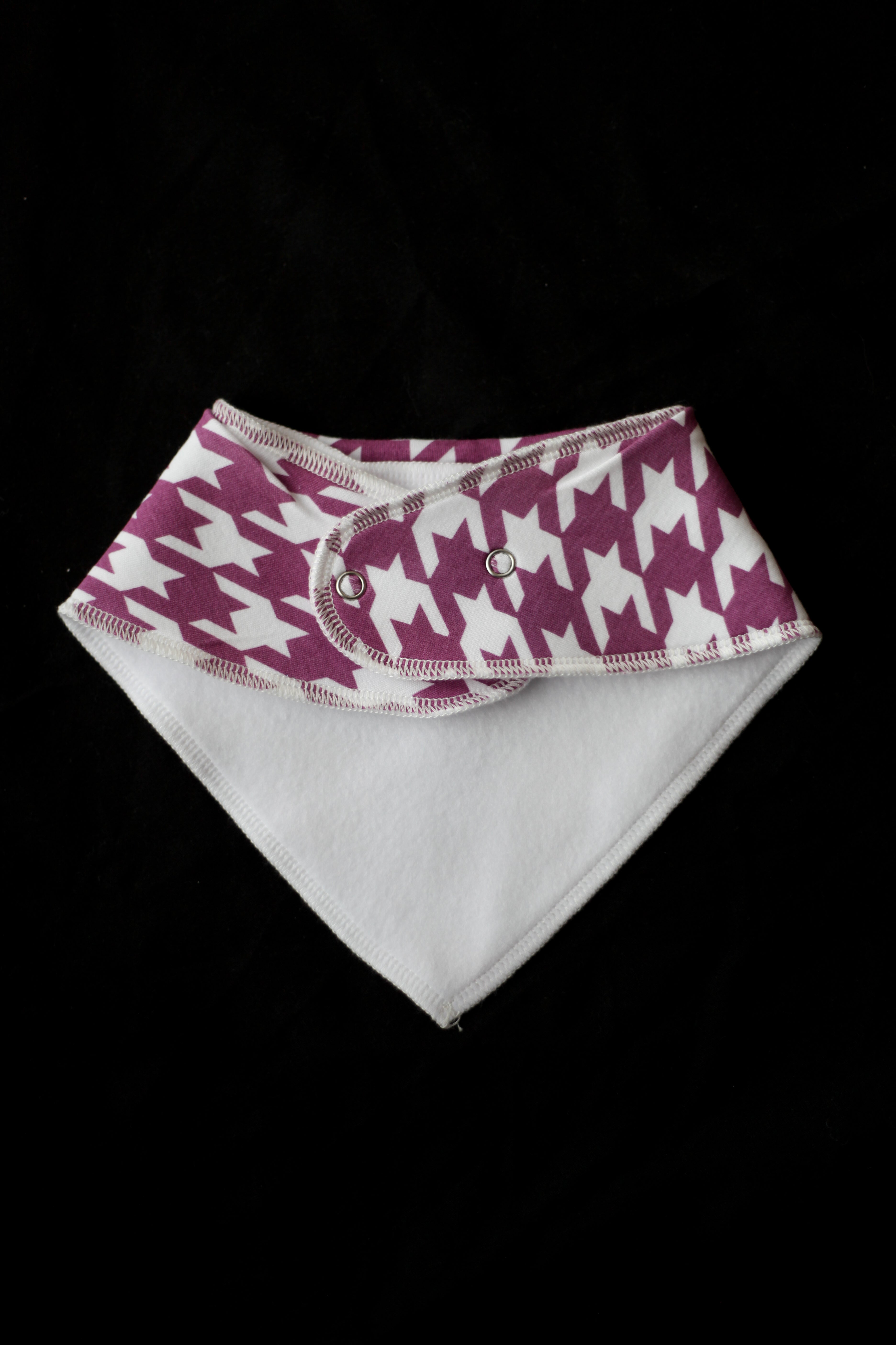 Lil Dots Dribble Bibs - Soft, Stylish & Made for Everyday Messes.